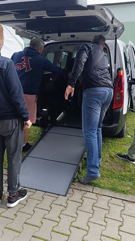 Úpravy automobilov pre osoby s postihnutím