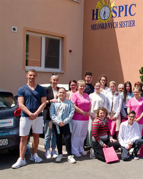 Vstup do Hospicu Milosrdných sestier v Trenčíne
