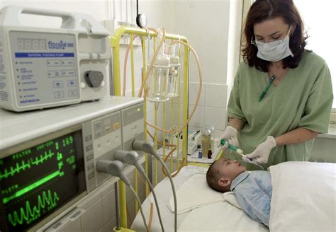 Hospitalizácia dieťaťa a sprievod rodiča