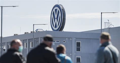 Zamestnanci Volkswagenu v Bratislave