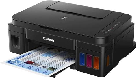 Ilustrácia atramentovej tlačiarne s detailom na tlačovú hlavu