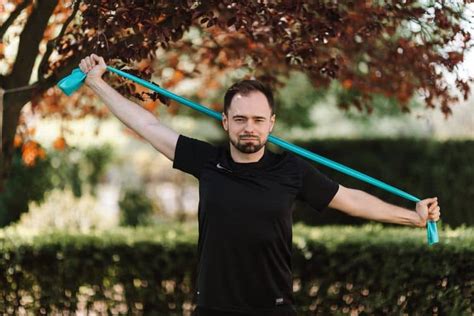 Porovnanie posilňovacej gumy a expandéra