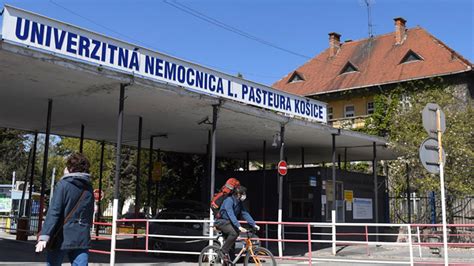 Budova Univerzitnej nemocnice L. Pasteura v Košiciach