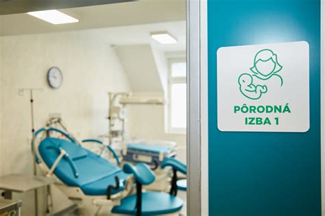 pôrodná sála s moderným vybavením