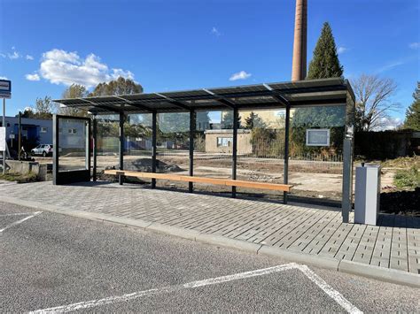 Fotografia terapeutickej autobusovej zastávky v interiéri
