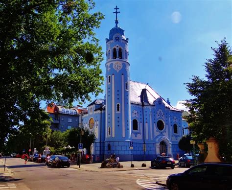 Kostol svätej Alžbety, miesto konania spomienkových omší