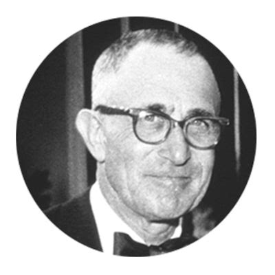 Zakladateľ Neutrogeny Emanuel Stolaroff
