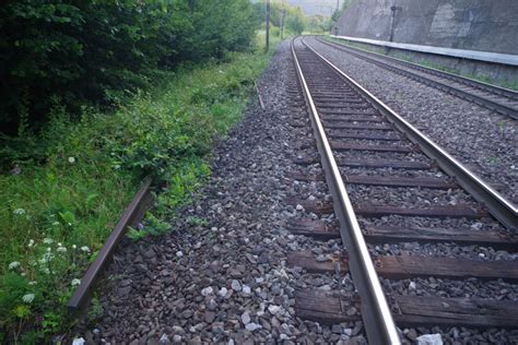 Železničná výhybka