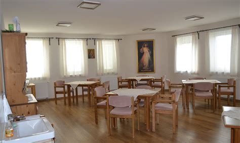 Vizualizácia interiéru zariadenia pre seniorov Jeseň (izba, spoločenská miestnosť)
