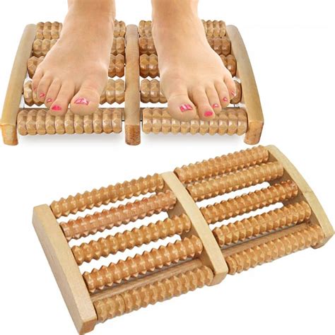 Drevený masážny valček na chodidlá