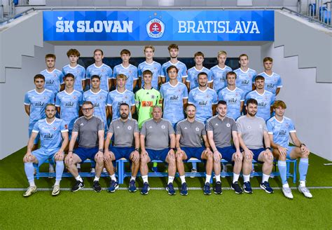 Definícia a prejavy futbalového chuligánstva