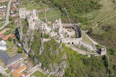 3D rekonštrukcia Fiľakovského hradu