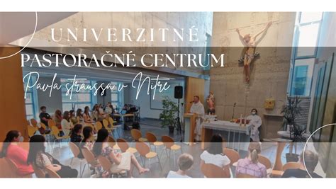 Seniori na stretnutí v pastoračnom centre