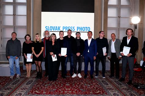 Archívne fotografie víťazov Novinárskej ceny