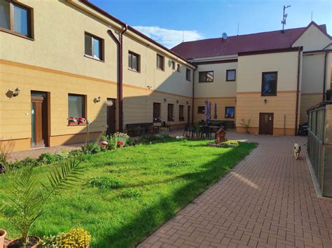 Exteriér a okolie zariadenia pre seniorov Bethesda