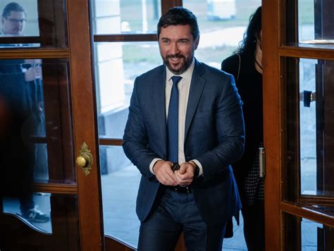 Graf zmien v podmienkach výziev