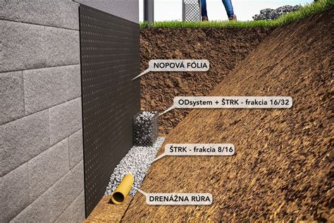 Drenážny systém s trubicou a zbernou nádobou
