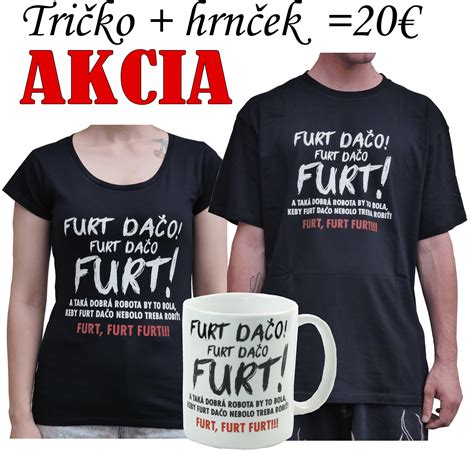 Senior v štýlovom tričku s vtipným nápisom