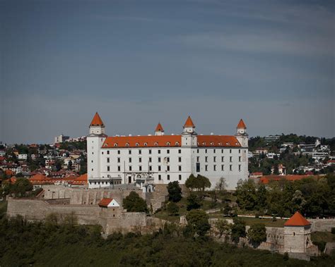 Rozdiely v podpore rodín podľa príjmu