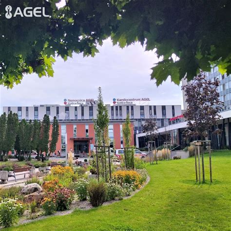 Fotografia vstupu do Nemocnice AGEL Košice-Šaca
