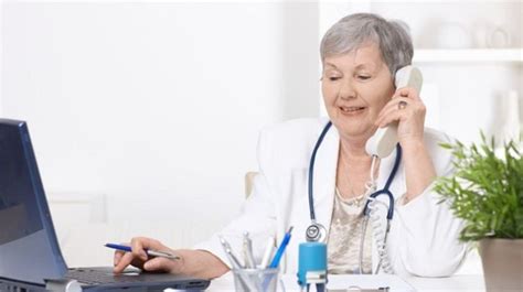 Žena pri preventívnej gynekologickej prehliadke