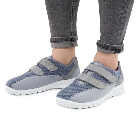 Športová obuv pre seniorov na suchý zips