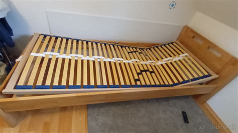 Polohovateľný rošt postele