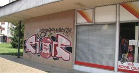 Ukážky legálnych graffiti plôch