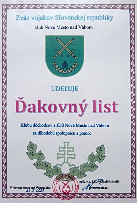 Fotografia z členskej schôdze Klubu vojenských dôchodcov Topoľčany