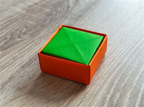 Origami škatuľka na drobnosti