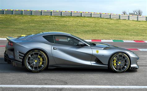 Ferrari 812 Superfast v akcii