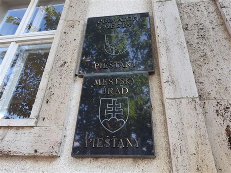 Logo Mestského úradu Piešťany