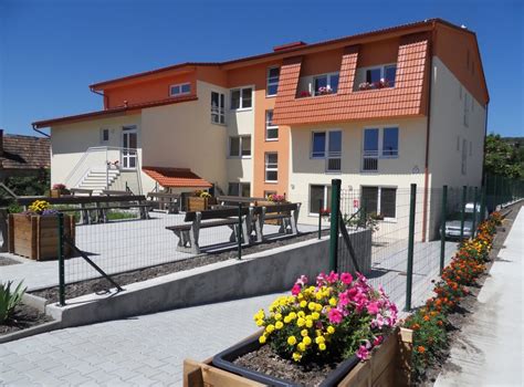 Budova Domu seniorov AGAPÉ vo Svätom Jure